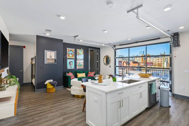 Condo Rolling Mill Hill