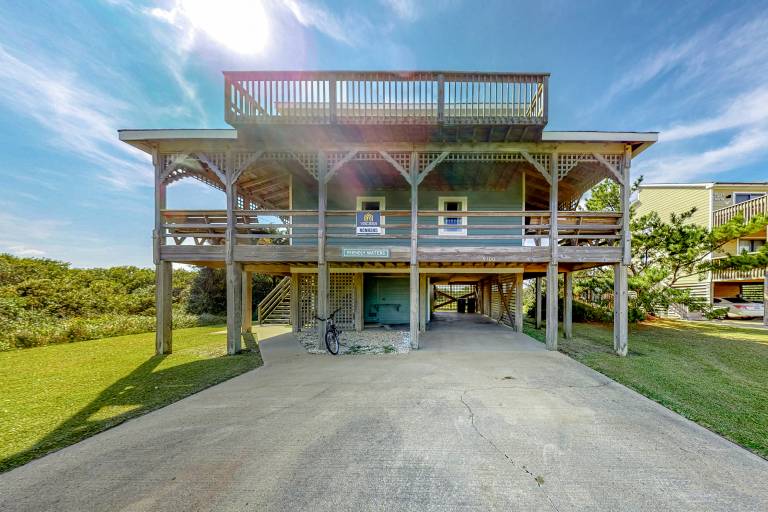 House Nags Head