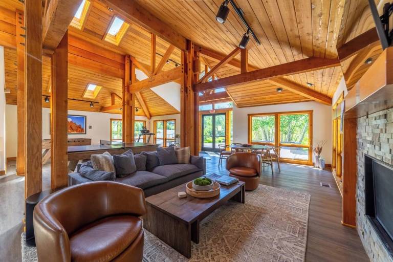 House Mammoth Lakes