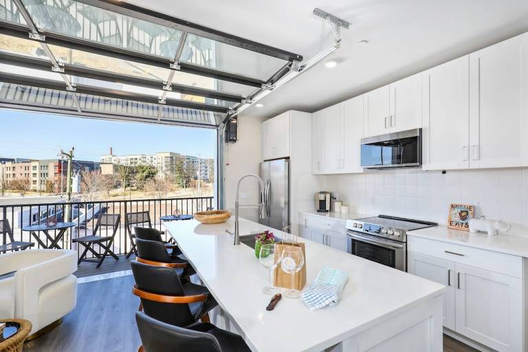 Condo Rolling Mill Hill