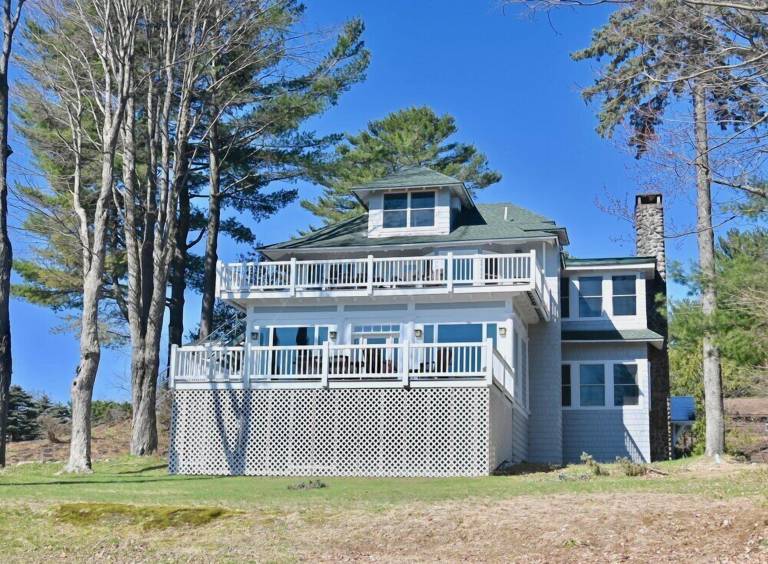 House Lake Placid