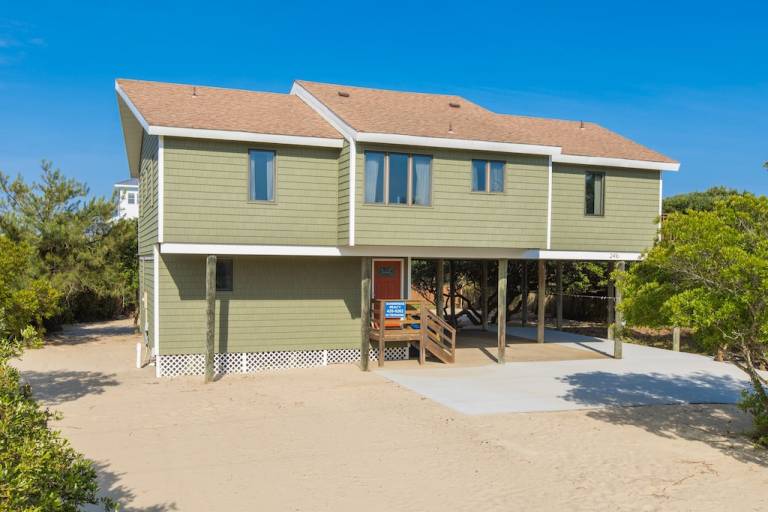 House  Sandbridge