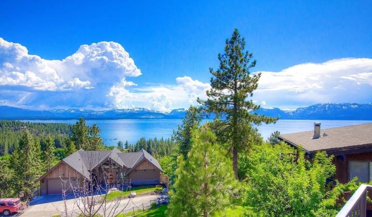 House Zephyr Cove
