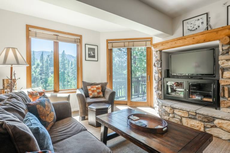 House Mammoth Lakes