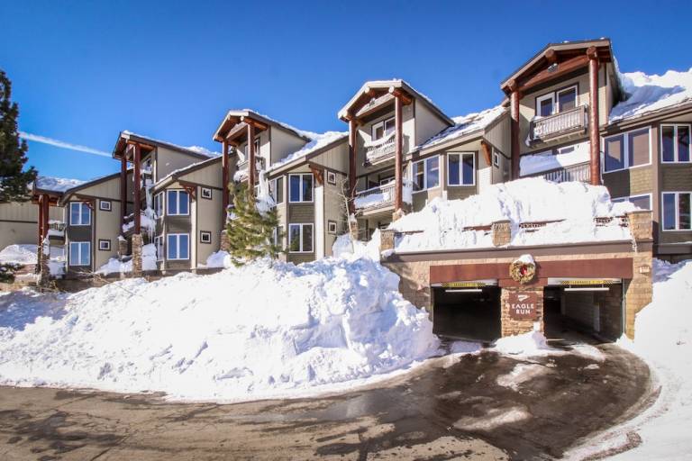 Condo  Mammoth Lakes