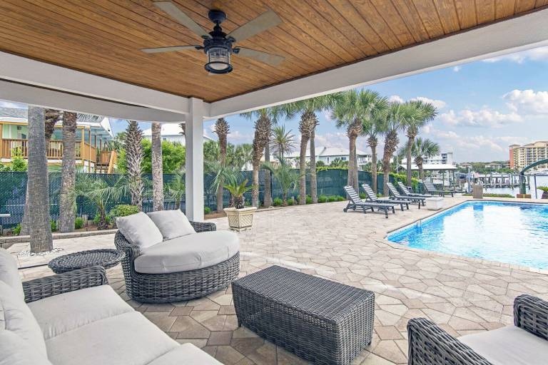 House Destin