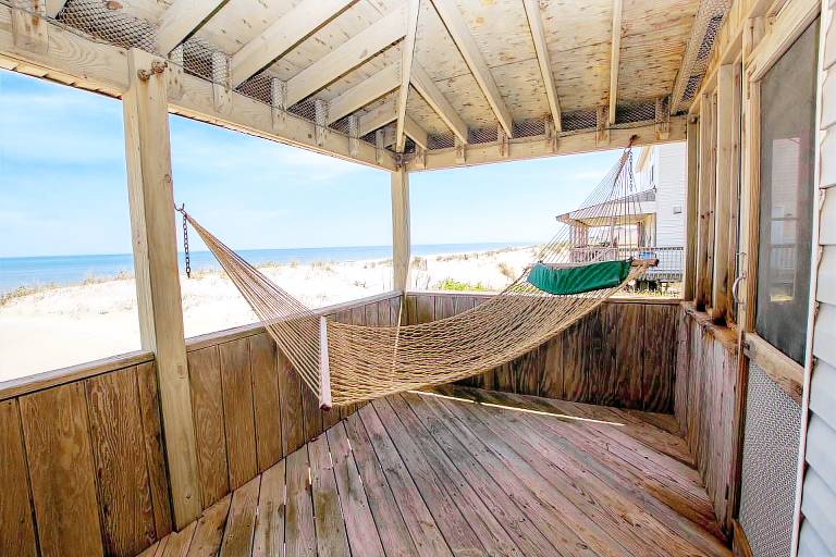 House Kitty Hawk
