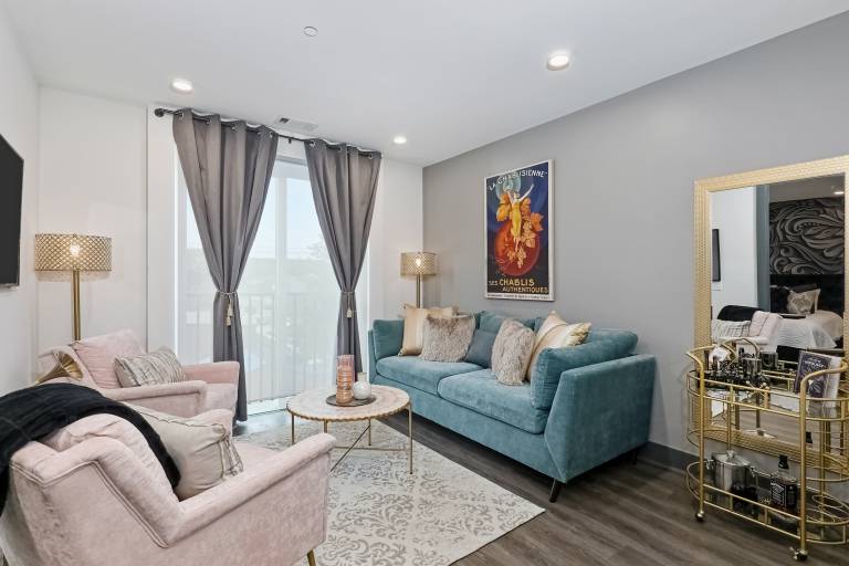 Condo Rolling Mill Hill